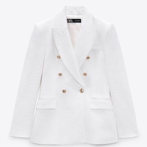 NWT Zara Golden Button Structured Blaze in White - Ref. 2324/480